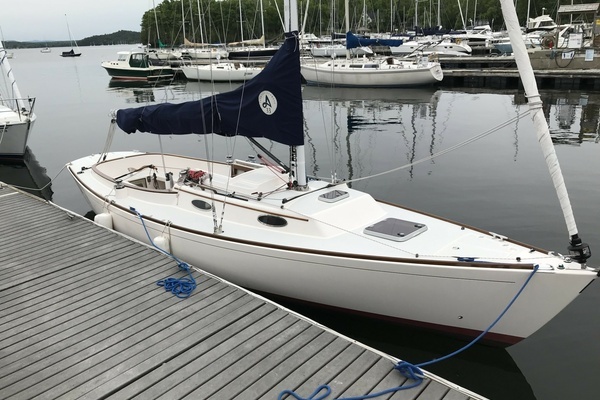 Picture Of: 2011 Alerion Sport 33 OLAF