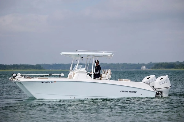 Picture Of: 2023 Twin Vee 240 GFX 