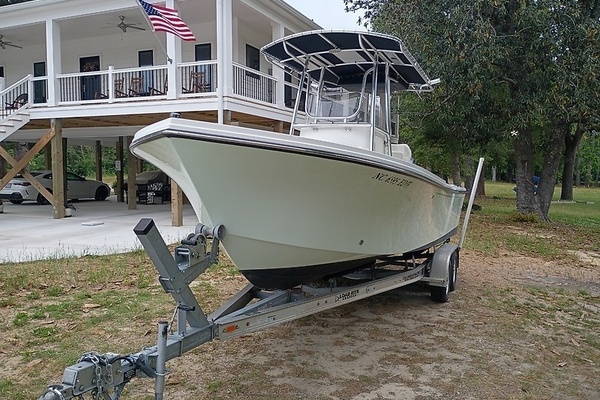Picture Of: 2016 Parker 23SE 