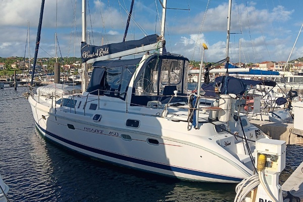 Picture Of: 1998 Hunter Passage 450 Heart of Gold