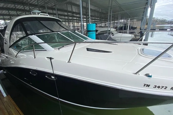 Picture Of: 2006 Sea Ray 290 Sundancer WasTed Away