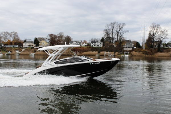 2024 Yamaha Boats  275SD  photo