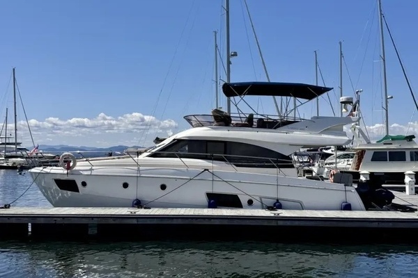 Picture Of: 2014 Bavaria 420 Virtess 2014 Bavaria Motoryachts 420 Virtess