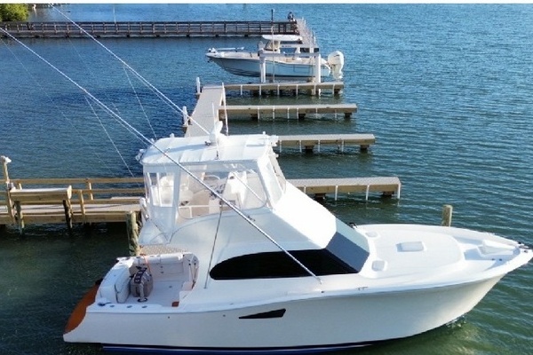 Picture Of: 2008 Luhrs Flybridge Sir Reel