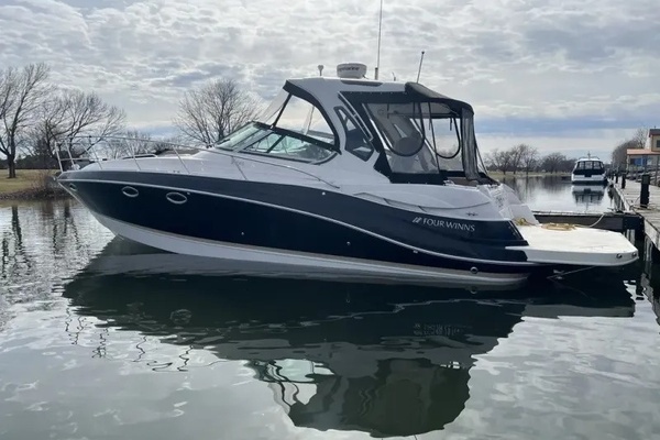 Picture Of: 2015 Four Winns 375 Vista 2015 Four Winns 375 Vista