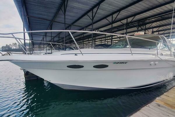 Picture Of: 1997 Sea Ray 370 No Worries 3