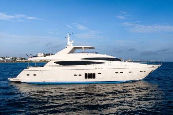 Picture Of: 2010 Princess 95 M/Y Oasis