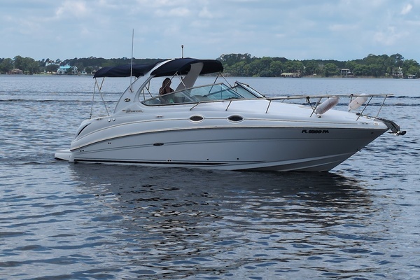 Picture Of: 2005 Sea Ray  