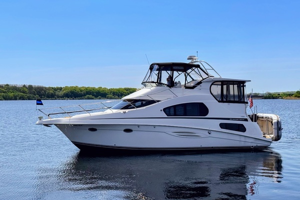 Picture Of: 2002 Silverton 39 Motor Yacht KEYAH IV
