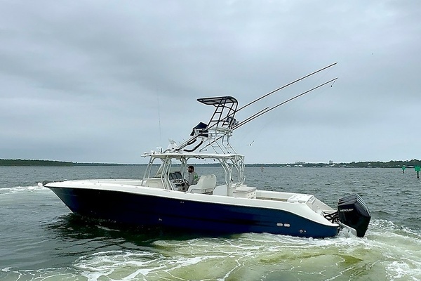 Picture Of: 2009 Hydra-Sports Vector 4100CC 