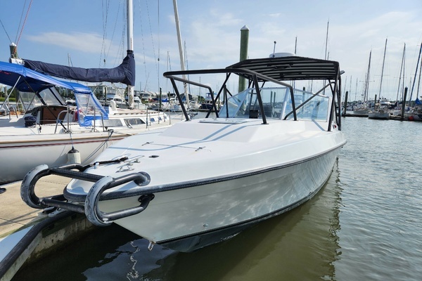 Picture Of: 2001 Contender 35 Side Console 