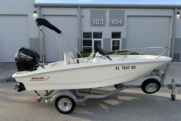 Picture Of: 2025 Boston Whaler 130 Super Sport 