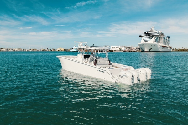 Picture Of: 2021 SeaHunter  HATCHLIFE