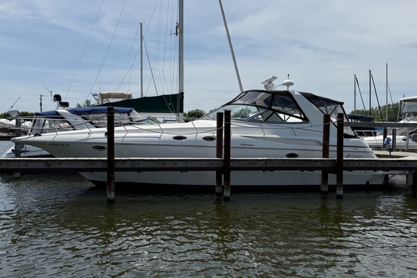 Picture Of: 2001 Cruisers Yachts 3780 Express Cloud Nine