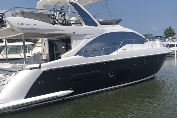 Picture Of: 2018 Azimut 50 Flybridge GRATZI