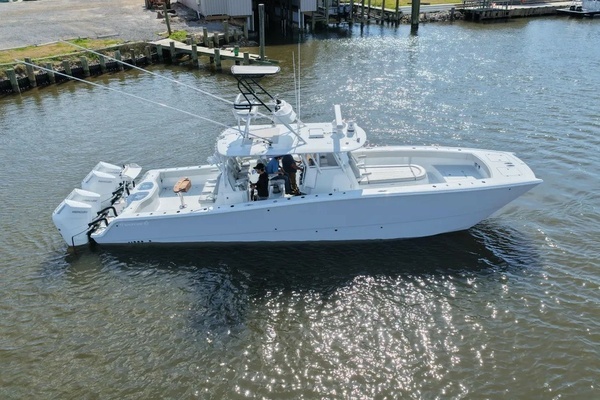 Picture Of: 2025 Freeman 42LR 