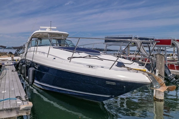 Picture Of: 2005 Sea Ray Sundancer LOLA