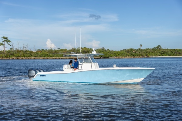 Picture Of: 2015 Invincible Center Console 36 Invincible