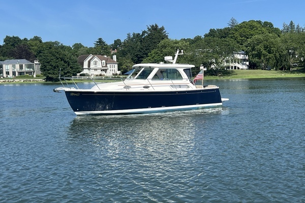 Picture Of: 2013 Back Cove Express 