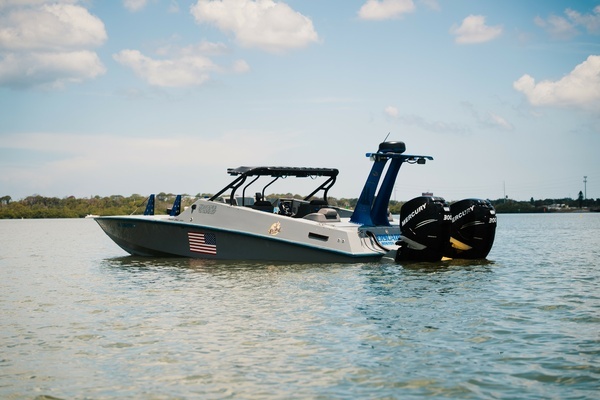 Picture Of: 2002 Interceptor Nightcat 27 