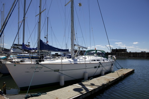 Picture Of: 2005 Beneteau 423 Sissauni 