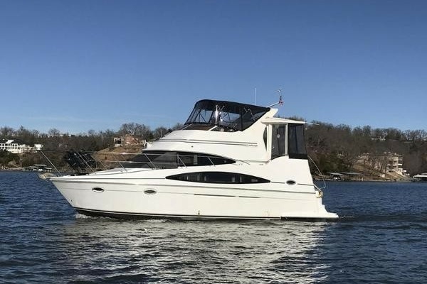 Picture Of: 2003 Carver 366 Motor Yacht 