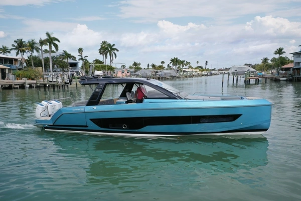 Picture Of: 2025 Schaefer V44 
