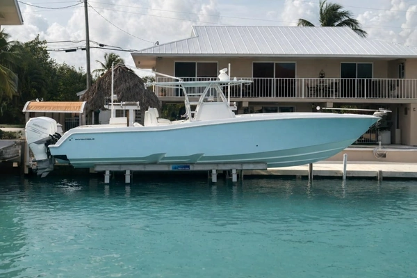 Invincible 2017 39 Open Fisherman