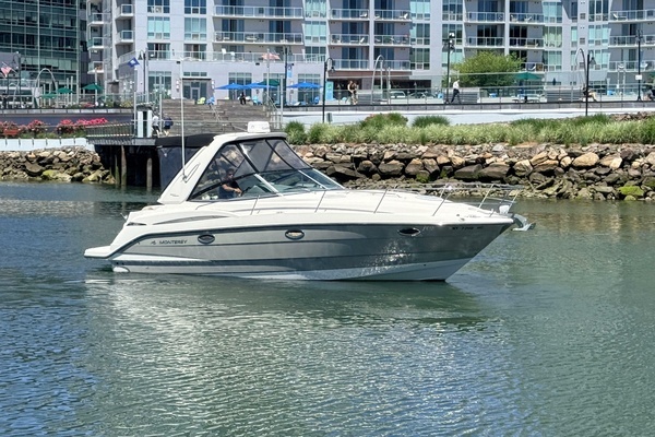 Picture Of: 2011 Monterey 320 Sport Yacht 