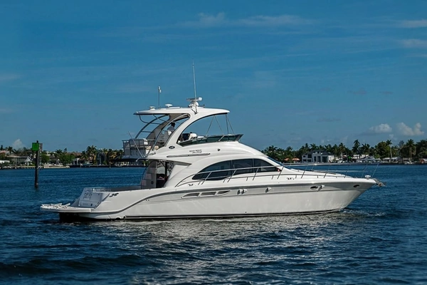 Picture Of: 2010 Sea Ray 520 Sedan Bridge 
