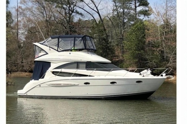 Picture Of: 2006 Meridian 341 Sedan 