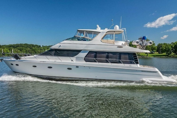 Picture Of: 2005 Carver 570 Voyager Pilothouse WITCHY WOMAN