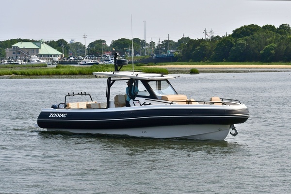 Picture Of: 2026 Zodiac X10CC 