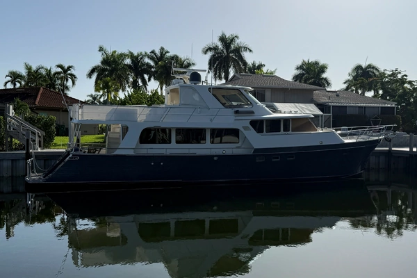 Picture Of: 2011 Marlow 70E RODE RUNNER II