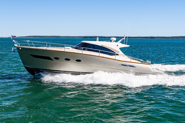 Chris-Craft 44 Commander