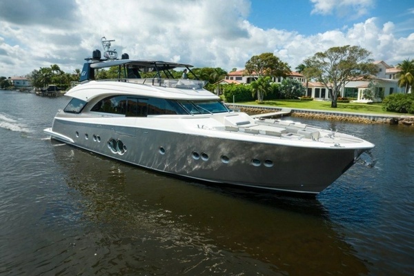 Monte Carlo Yachts MCY 86
