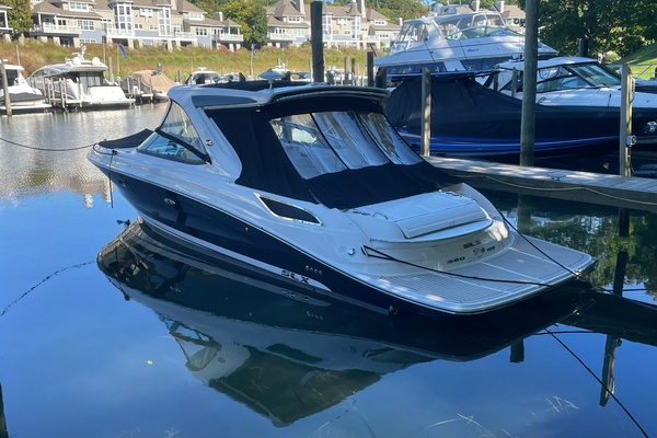 Sea Ray SLX 350