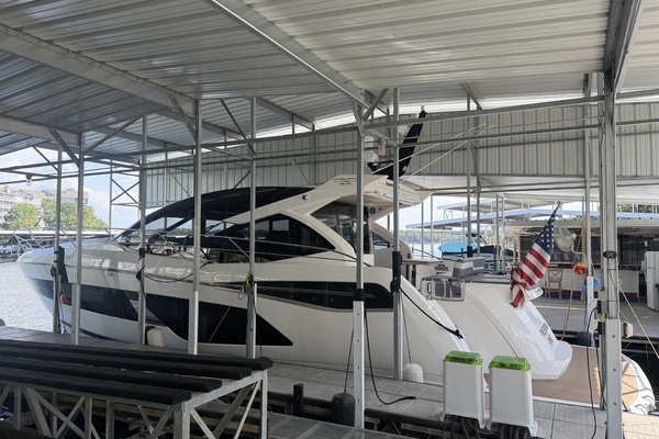 Sunseeker PREDATOR 55