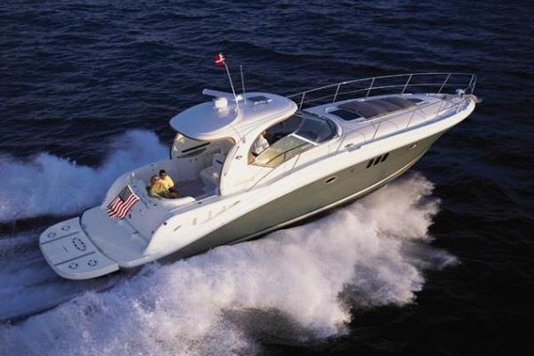 information on Sea Ray 44 Sundancer, Hydraulic Platform photo of Manufacturer Provided Image