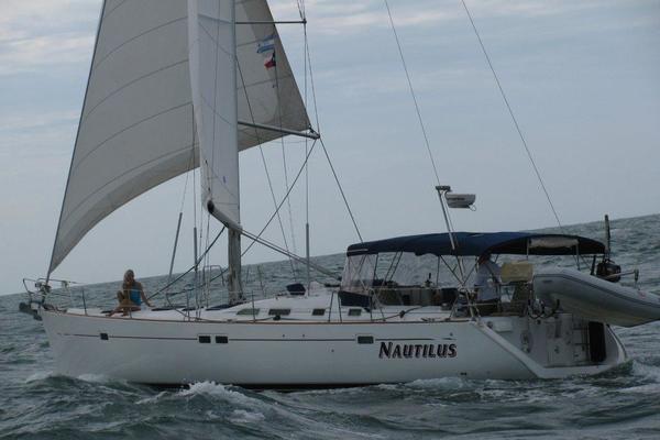 47' 473 with Generator & A/C 2005