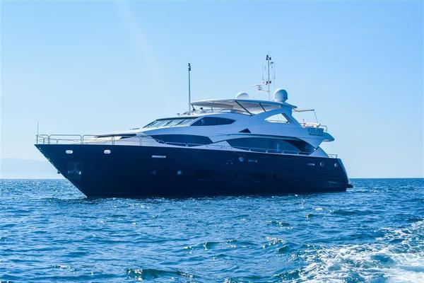 111' Sunseeker 34 Metre Yacht 2012