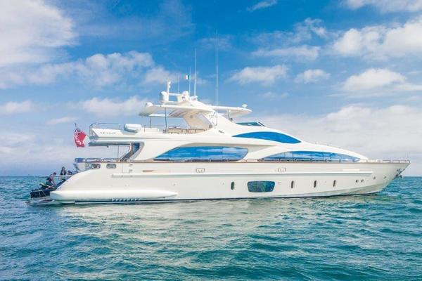 105' Azimut Motor Yacht 2009
