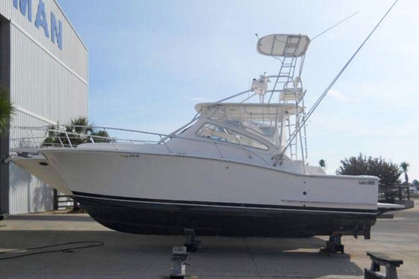 photo of 34' Luhrs 30 Open 2004