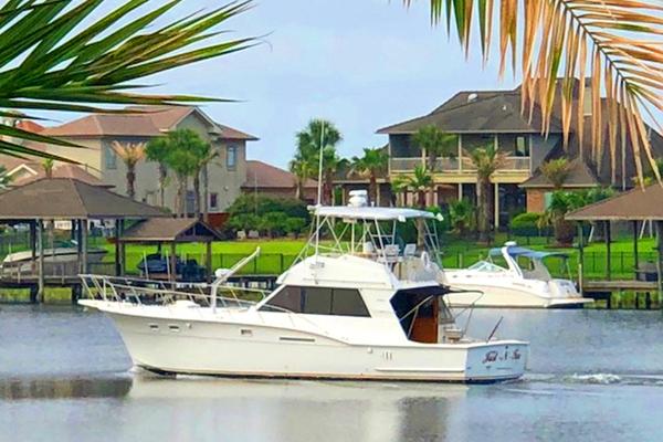 information on Hatteras Sportfish, Just n Time photo of 46' Hatteras Sportfish 1977