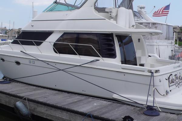 information on Carver 46 Voyager, Tide The Knot photo of 46' Carver 46 Voyager 2005