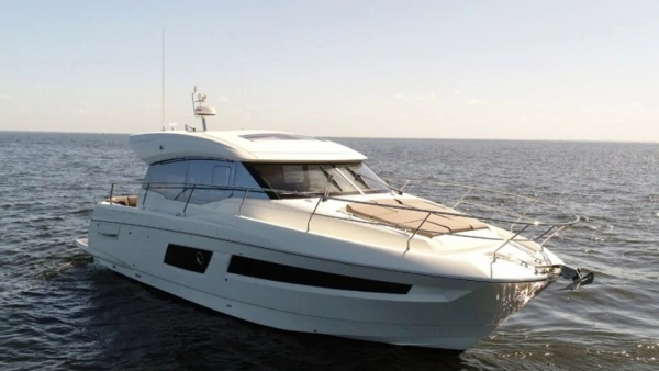 Picture Of: 2018 Prestige 460 Knot Done Yet