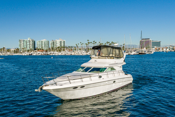 Picture Of: 2002 Sea Ray 400 Sedan Bridge Impulse