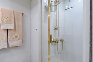 Starboard Guest Stateroom Head