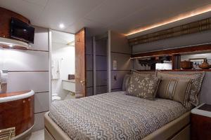 Aft Port Guest Stateroom