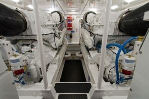 Viking 68 - Engine Room